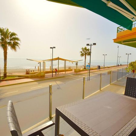 Fuengirola, Primera Linea De Playa Kültér fotó