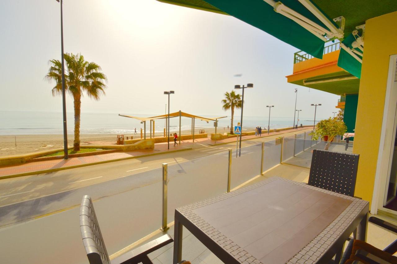 Fuengirola, Primera Linea De Playa Kültér fotó